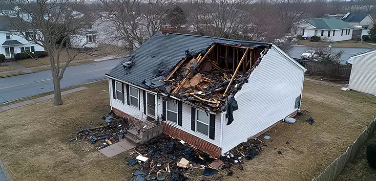 Why Choose Us for Selling Damaged House in Fort Wayne, IN?