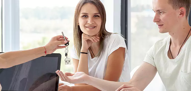 Why Choose Fort Wayne Home Buyers to Sell Your House Our Investors in Fort Wayne, IN?